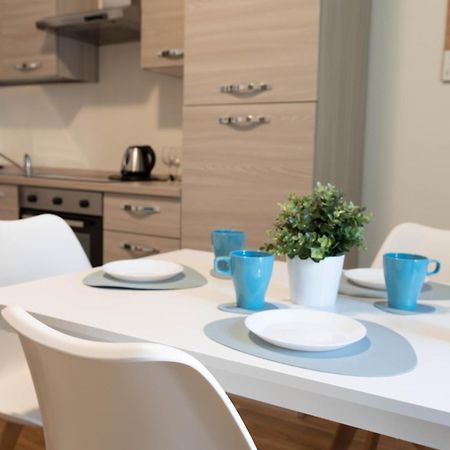 Ora Apartment Desenzano del Garda Esterno foto